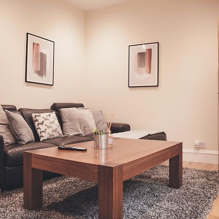 אברדין Apartment A מראה חיצוני תמונה